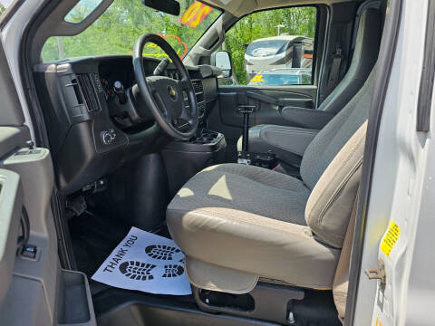 2020 Chevrolet Express 2500