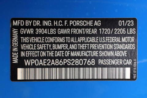 2023 Porsche 718 Cayman GT4 RS