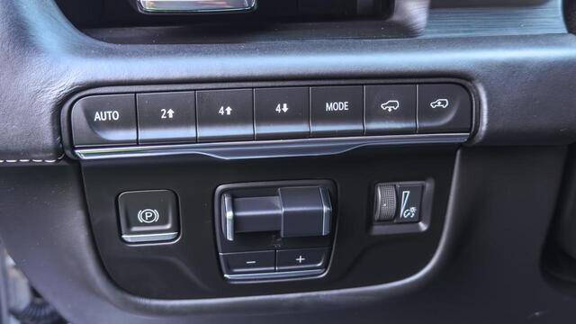 2022 Cadillac Escalade ESV Sport Platinum