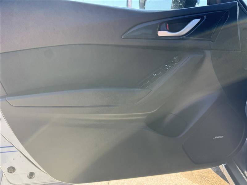 2015 Mazda MAZDA3 i Touring