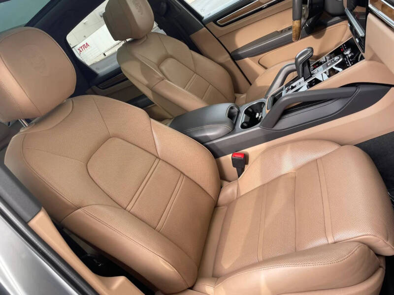 2021 Porsche Cayenne