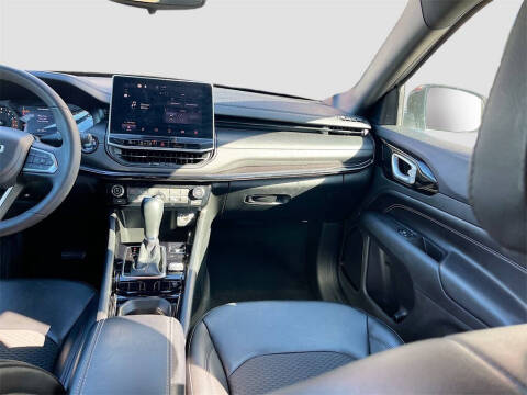 2022 Jeep Compass Altitude