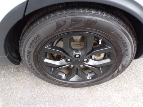 2020 Land Rover Discovery SE