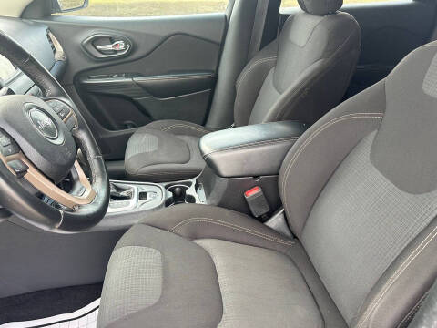 2017 Jeep Cherokee Latitude