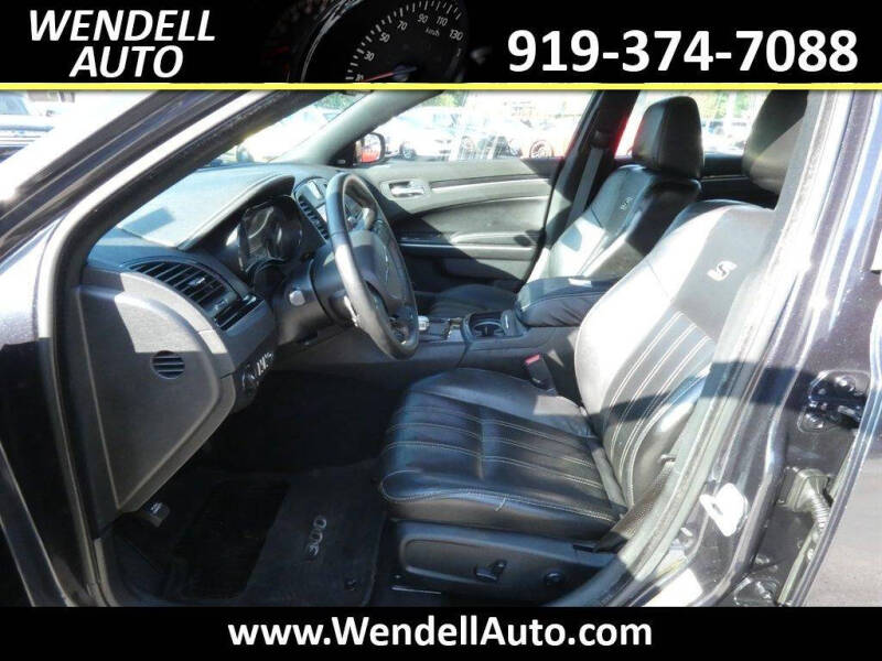 2019 Chrysler 300 S
