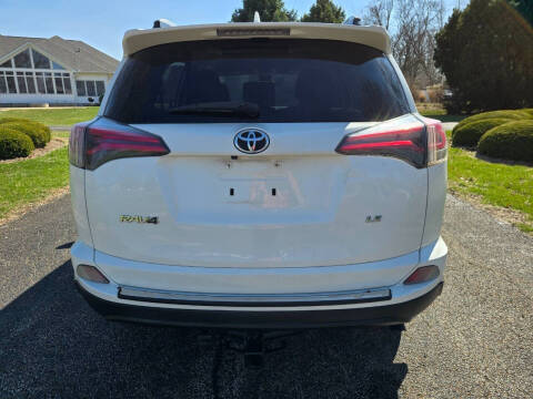 2017 Toyota RAV4 LE