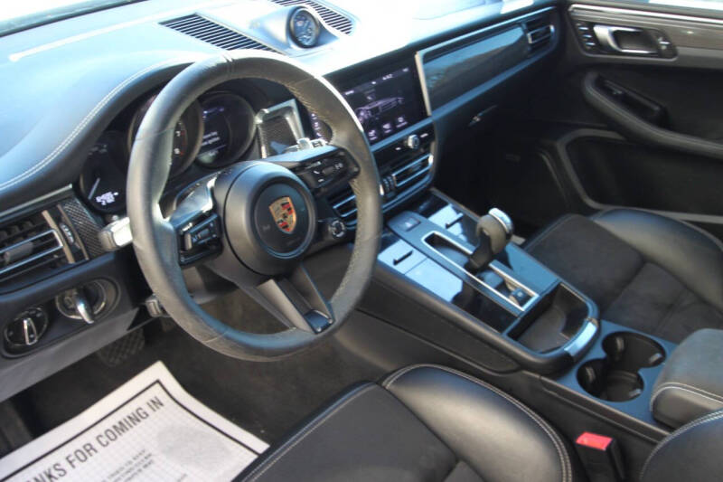 2023 Porsche Macan GTS