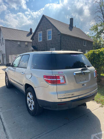 2008 Saturn Outlook XE