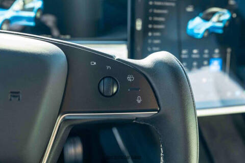 2022 Tesla Model S Plaid