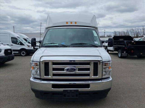 2025 Ford E-Series