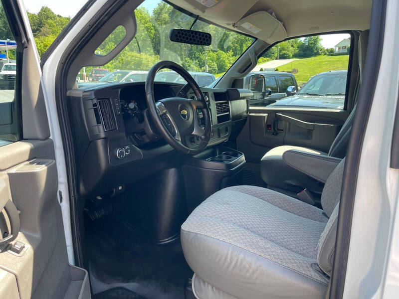 2018 Chevrolet Express 2500