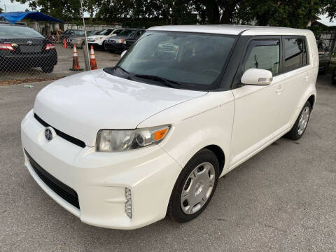 2014 Scion xB for sale at FONS AUTO SALES CORP in Orlando FL