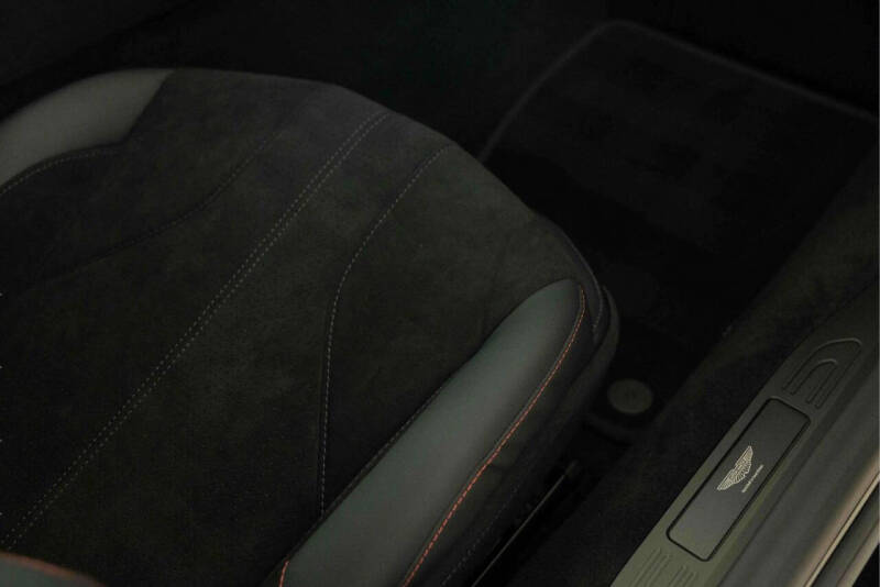 2025 Aston Martin Vantage