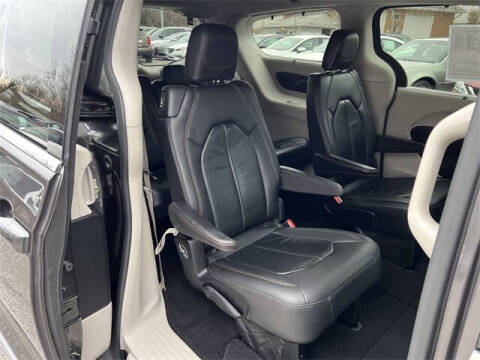 2018 Chrysler Pacifica Touring L