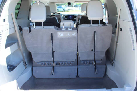 2017 Chrysler Pacifica Touring-L Plus