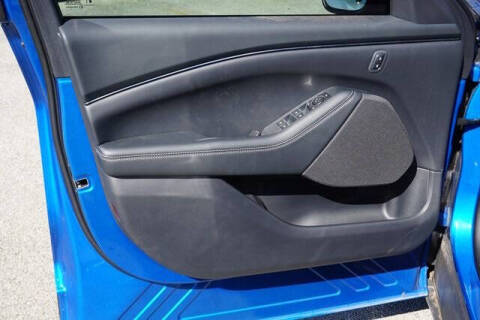 2025 Ford Mustang Mach-E Select