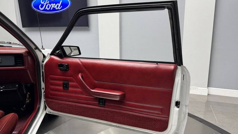 1984 Ford Mustang GT