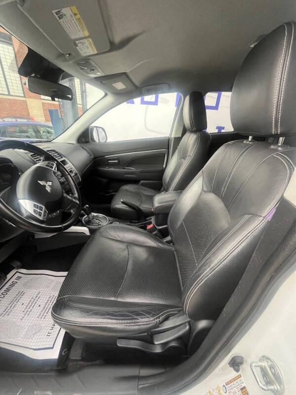 2012 Mitsubishi Outlander Sport SE