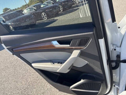 2022 Audi Q5 quattro S line Prem Plus 45 TFSI