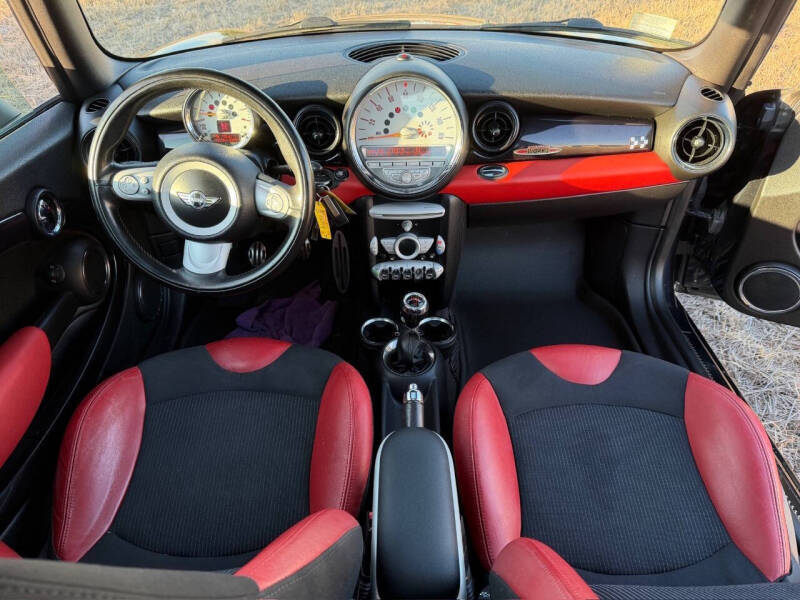 2009 MINI Cooper John Cooper Works