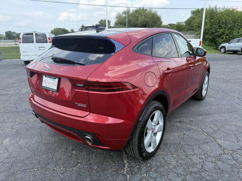 2019 Jaguar E-PACE P300 R-Dynamic SE