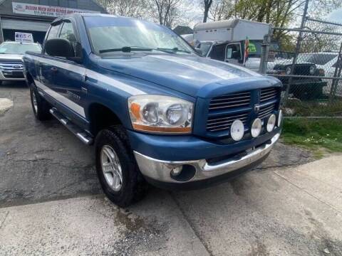 2006 Dodge Ram Pickup 1500 for sale at Deleon Mich Auto Sales in Yonkers NY