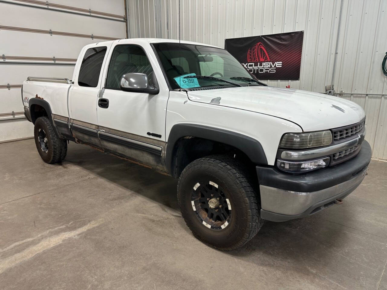 2001 Chevrolet Silverado 1500 for sale at Exclusive Motors in Sioux Falls, SD