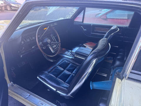 1966 Ford Thunderbird