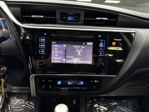 2017 Toyota Corolla LE