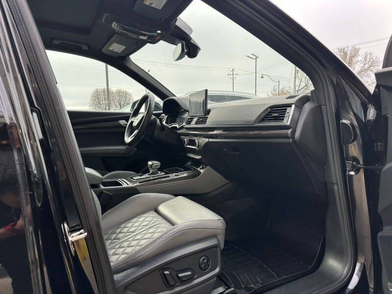 2022 Audi SQ5 3.0T quattro Prestige