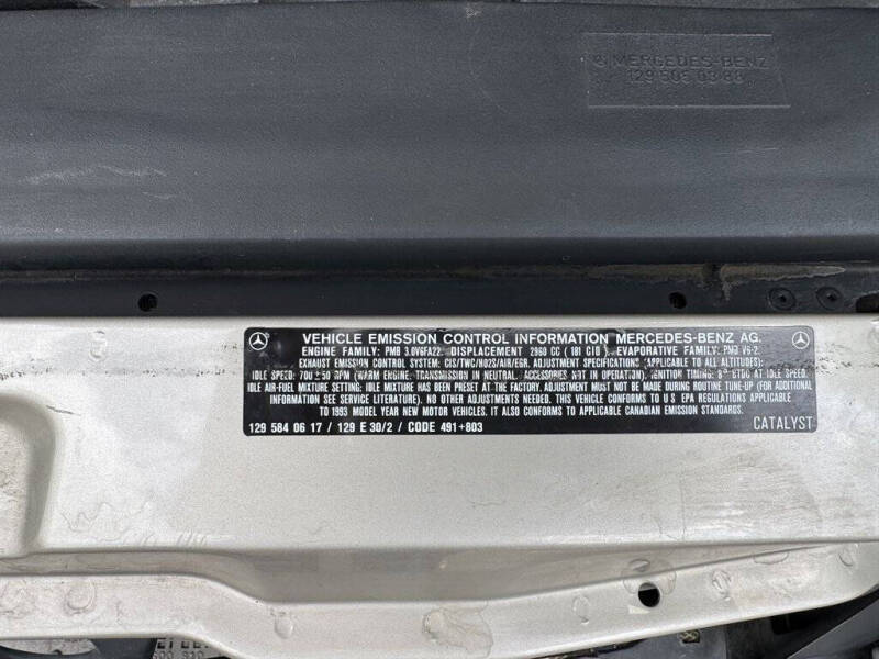 1993 Mercedes-Benz 300-Class 300 SL