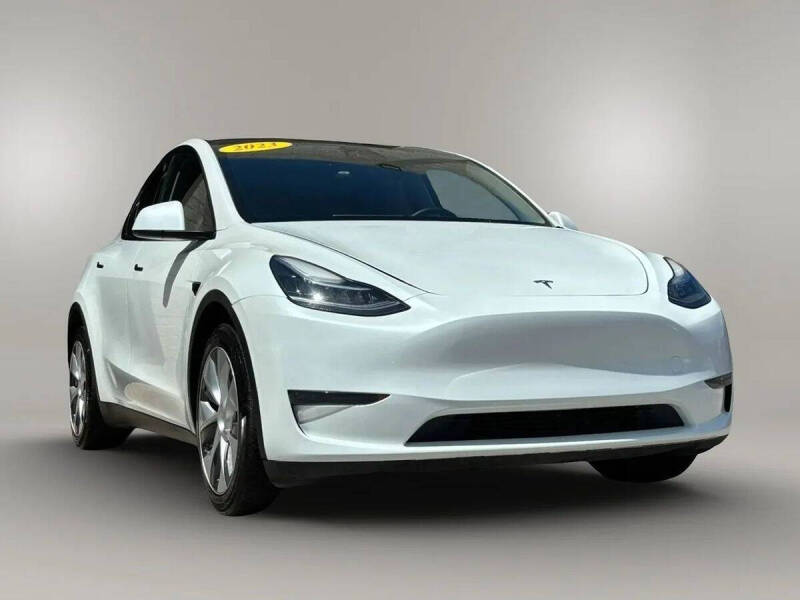 2023 Tesla Model Y Long Range