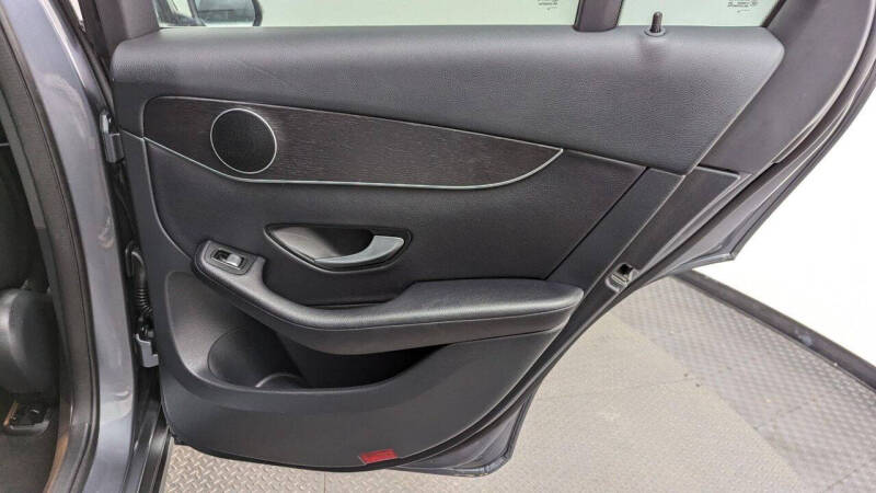 2022 Mercedes-Benz GLC GLC 300 4MATIC