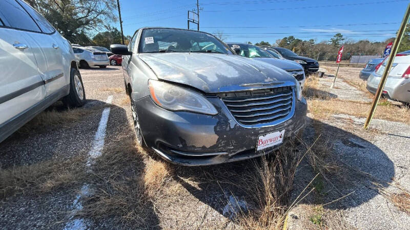 2013 Chrysler 200 Touring