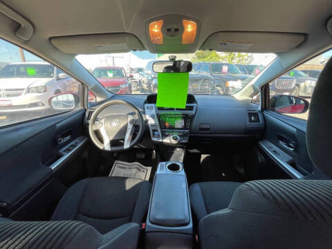 2017 Toyota Prius v
