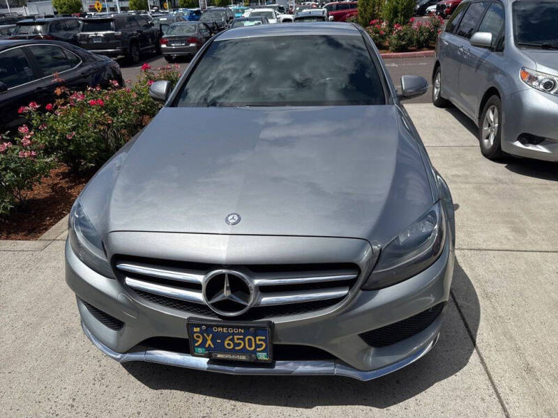 2016 Mercedes-Benz C-Class