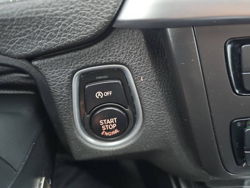 2015 BMW 3 Series 328i xDrive