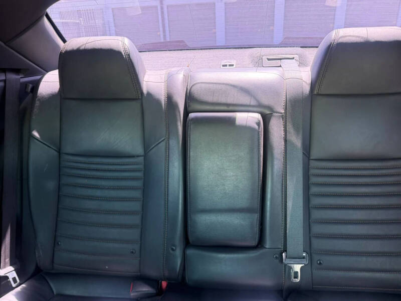 2014 Dodge Challenger R/T Shaker Package