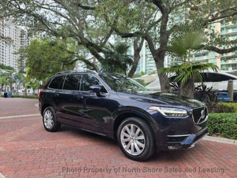2016 Volvo XC90 T6 Momentum