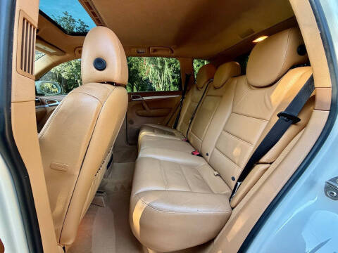 2010 Porsche Cayenne Tiptronic