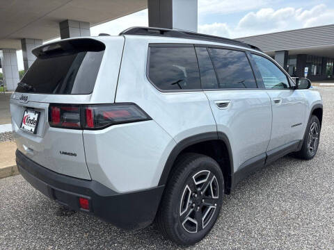 2026 Jeep Cherokee Laredo