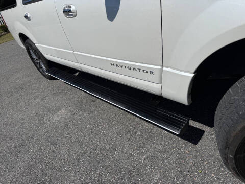 2017 Lincoln Navigator L Select