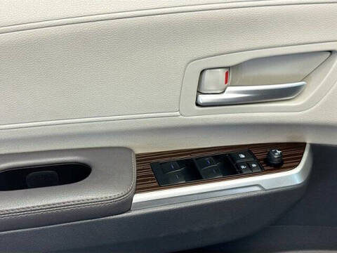 2023 Toyota Sienna XLE 7-Passenger