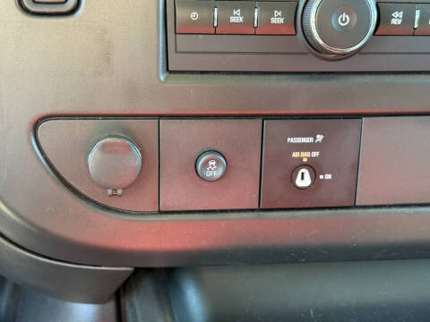 2024 Chevrolet Express 2500