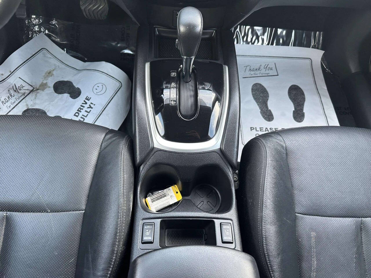 NissanRogue23