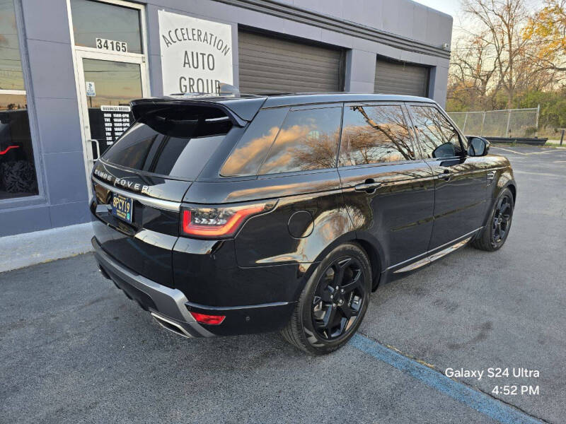 2020 Land Rover Range Rover Sport HSE photo 3