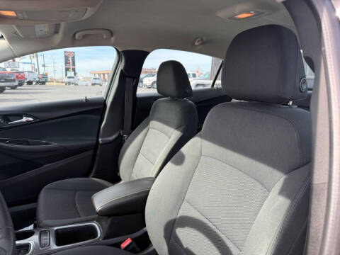 2017 Chevrolet Cruze LT Auto