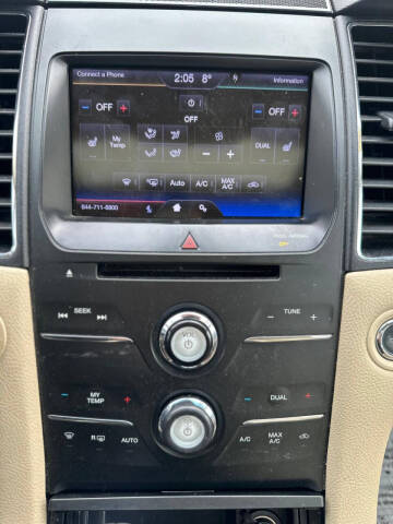 2013 Ford Taurus SEL