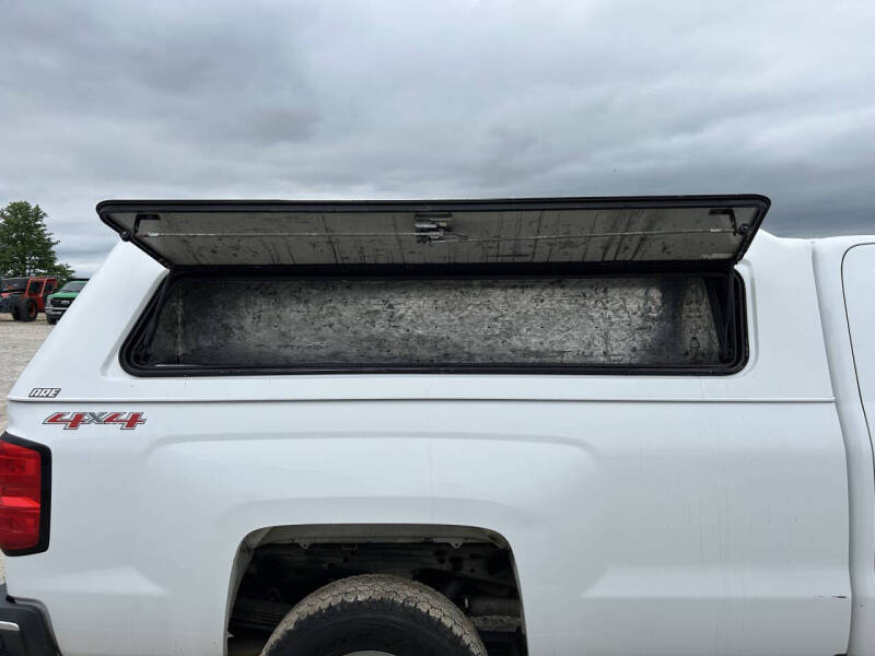 2016 ARE 8' Contractor Camper Shell
