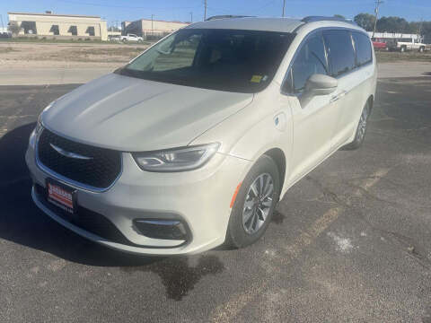 2021 Chrysler Pacifica Hybrid Touring L